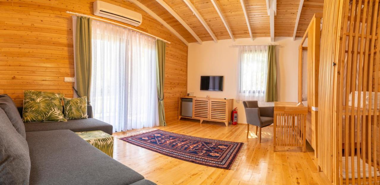 אנטליה Apa Mountain Lodge מראה חיצוני תמונה